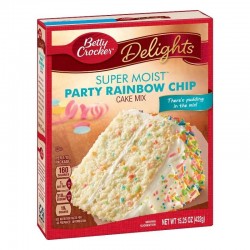 BETTY CROCKER SUPER MOIST CAKE MIX PARTY RAINBOW CHIP 432G