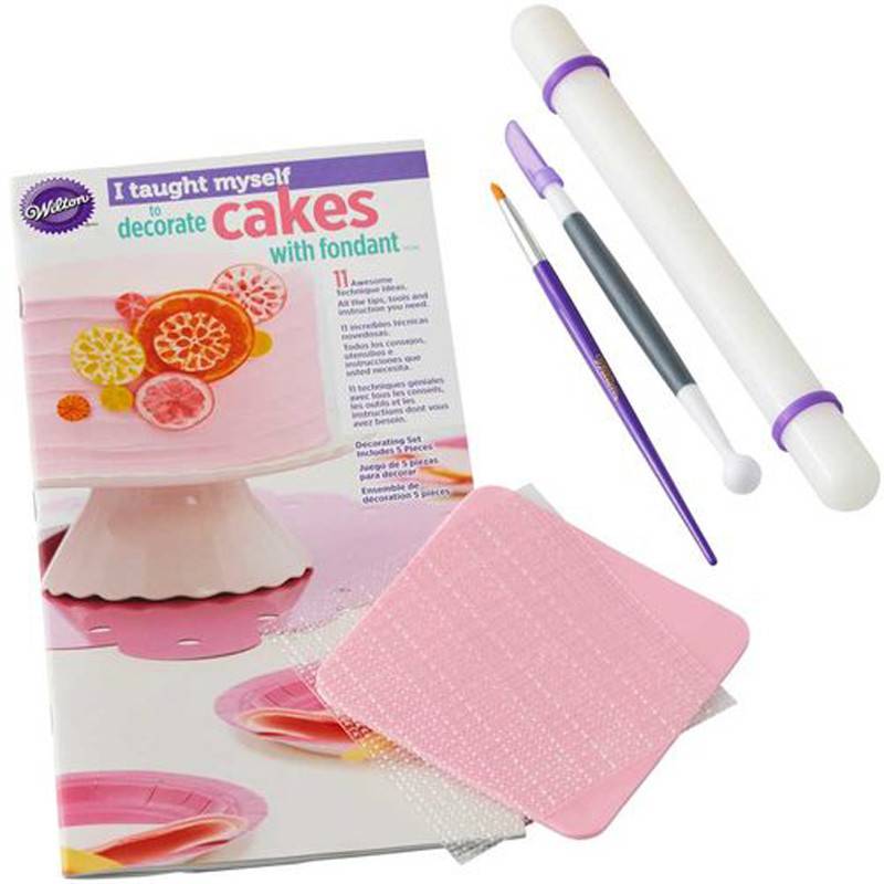 I TAUGHT MYSELF DE WILTON ENSAMBLE DE DECORACION 5 PIEZAS